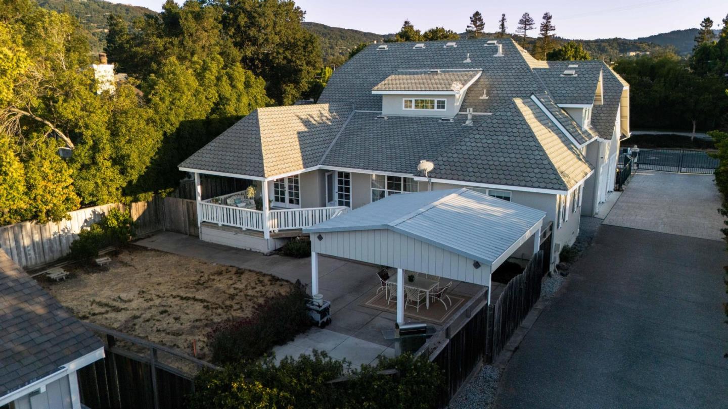 16973 Roberts Road