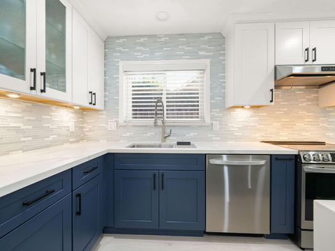 Tiny photo for 14 Via Campina, SAN JOSE, CA 95139 (MLS # ML82036888)