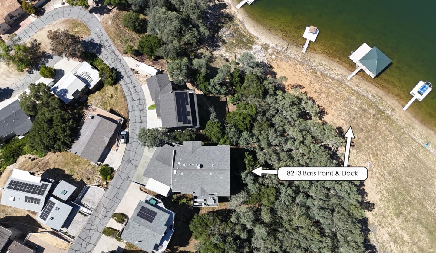 8213 Bass Point