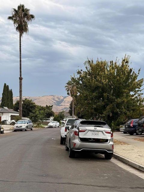 Tiny photo for 1868 Bagpipe Way, SAN JOSE, CA 95121 (MLS # ML82022845)