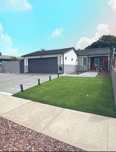 Photo of 1868 Bagpipe Way, SAN JOSE, CA 95121 (MLS # ML82022845)