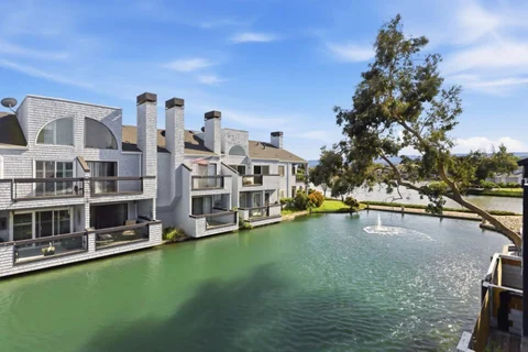 72 Cape Hatteras Court, Redwood City, CA 94065 - #: ML82063631
