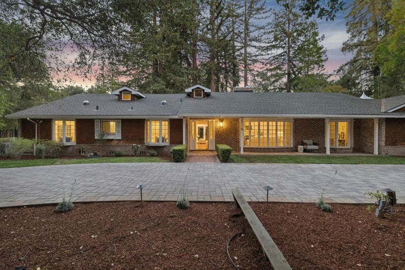 216 Valparaiso Avenue