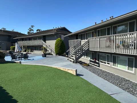 1042 Forest Avenue PACIFIC GROVE CA 93950