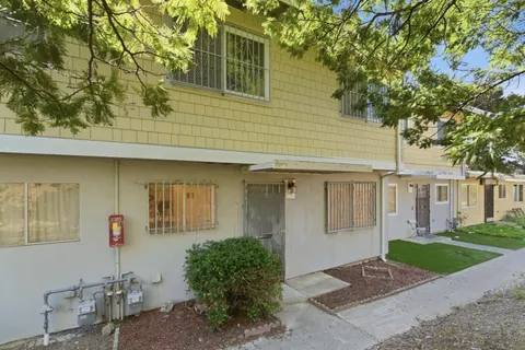 141 Marlin Court, San Francisco, CA 94124 - #: ML82041339