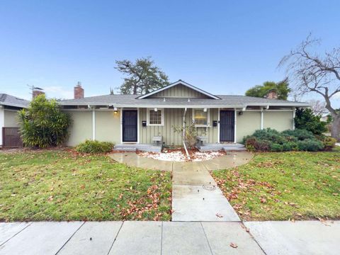 Tiny photo for 718 Millich Drive #B, CAMPBELL, CA 95008 (MLS # ML82030597)