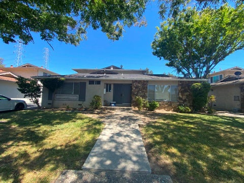 Photo of 490 Hawthorn Avenue, SUNNYVALE, CA 94086 (MLS # ML82064529)