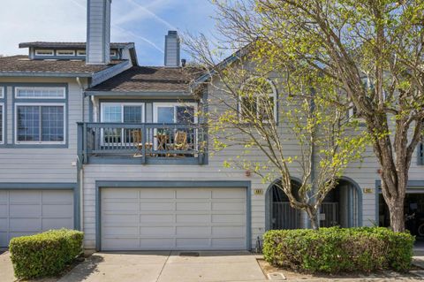 Tiny photo for 404 Michelle Lane, Daly City, CA 94015 (MLS # ML82040389)