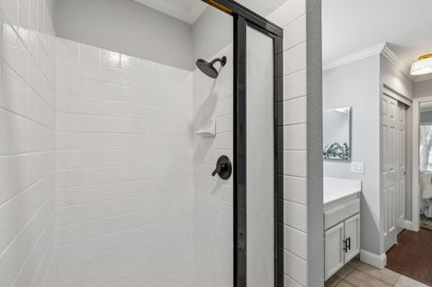 Tiny photo for 404 Michelle Lane, Daly City, CA 94015 (MLS # ML82040389)