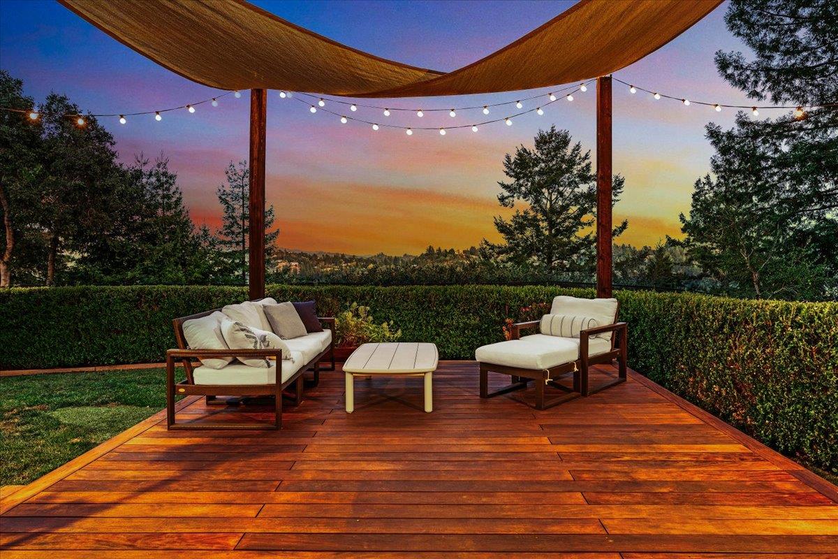 561 Hacienda Drive