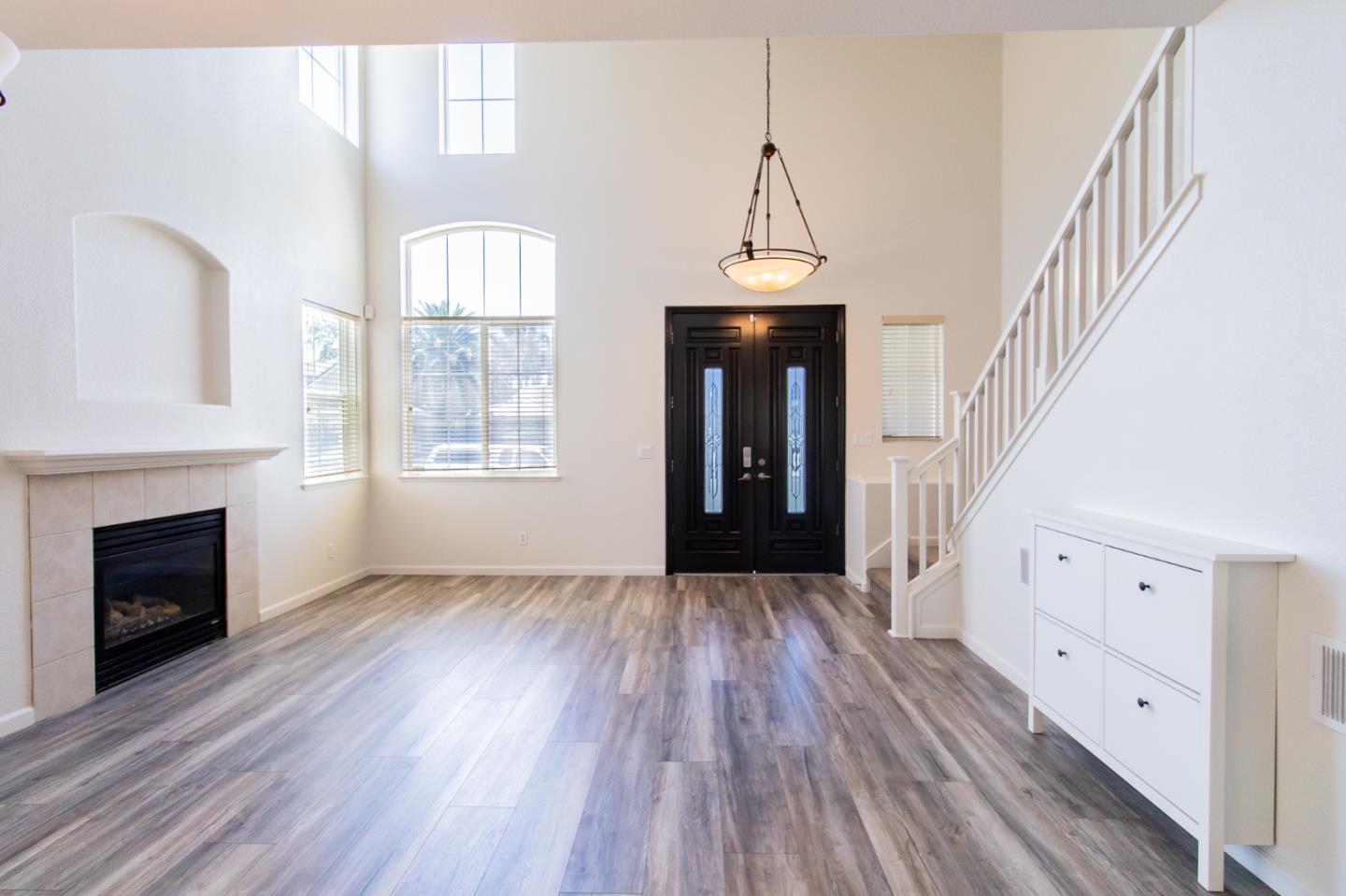 506 Barcelona Drive