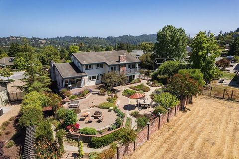 Photo of 27 Casa Way, SCOTTS VALLEY, CA 95066 (MLS # ML81961550)