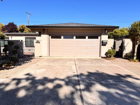 Photo of 3839 Nathan Way, PALO ALTO, CA 94303 (MLS # ML82063992)