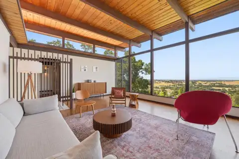 410 Conil Way, Portola Valley, CA 94028 - #: ML82049073