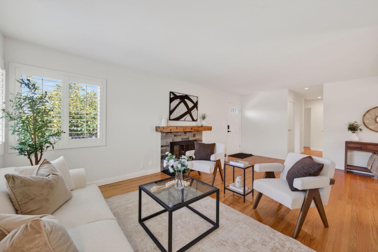 2155 Monterey Avenue