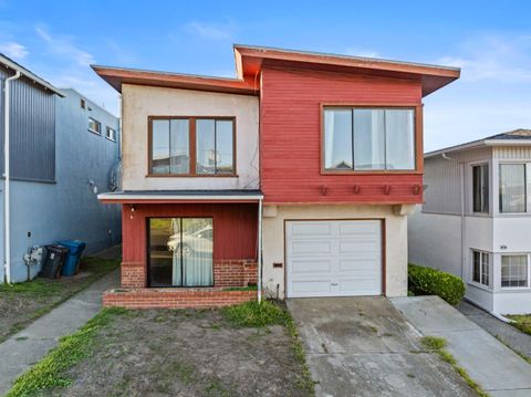 Photo of 64 Crestview Avenue, DALY CITY, CA 94015 (MLS # ML82026391)