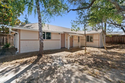Tiny photo for 414 Roxas Street, Santa Cruz, CA 95062 (MLS # ML82060460)