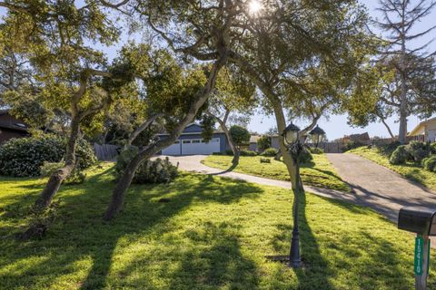 Tiny photo for 15410 Oak Hills Drive, SALINAS, CA 93907 (MLS # ML82026484)