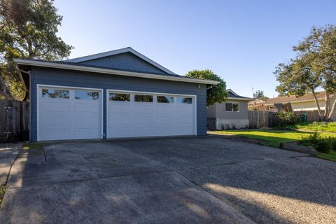 Tiny photo for 15410 Oak Hills Drive, SALINAS, CA 93907 (MLS # ML82026484)