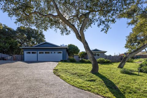 Tiny photo for 15410 Oak Hills Drive, SALINAS, CA 93907 (MLS # ML82026484)