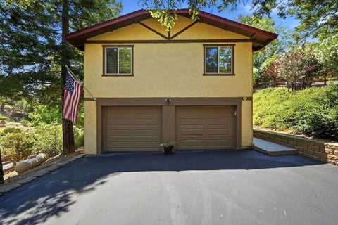 Tiny photo for 17975 Deer Run Court, MORGAN HILL, CA 95037 (MLS # ML82052362)