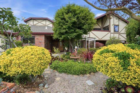 Tiny photo for 17975 Deer Run Court, MORGAN HILL, CA 95037 (MLS # ML82052362)