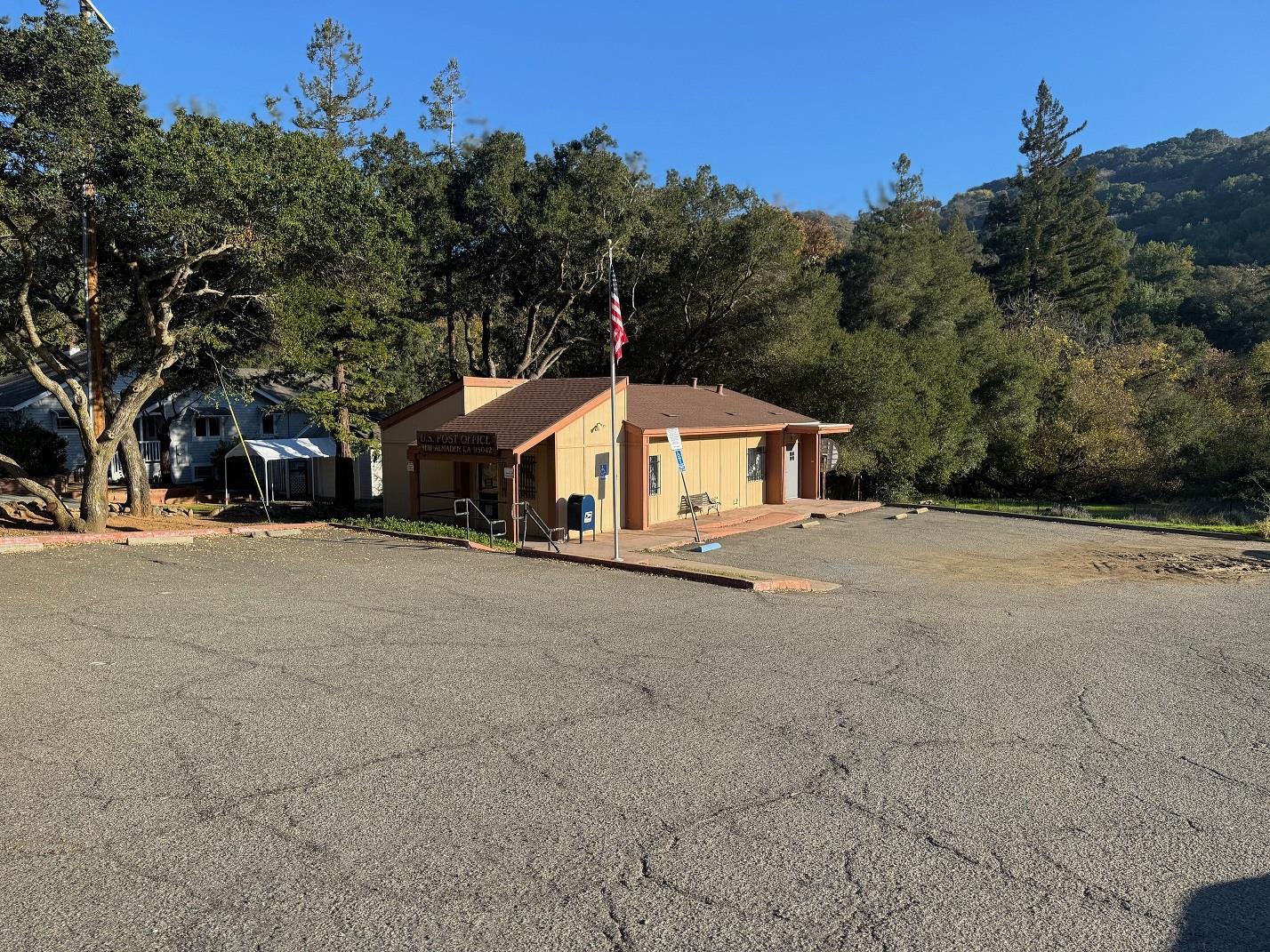 21300 Almaden Road