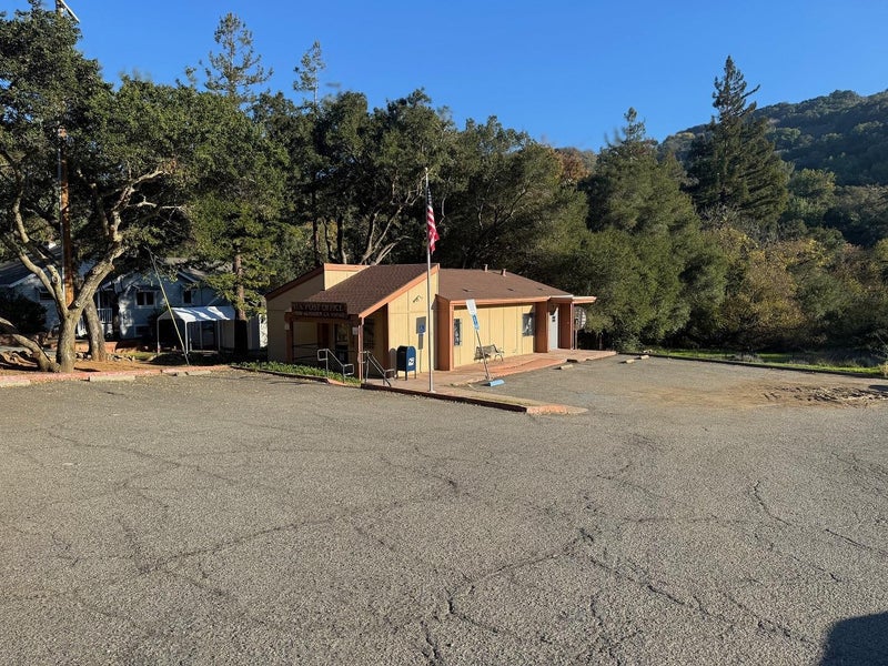 21300 Almaden Road