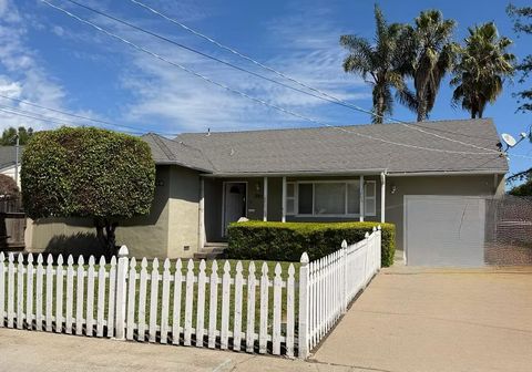 Photo of 1081 Hiller Street, BELMONT, CA 94002 (MLS # ML82044625)