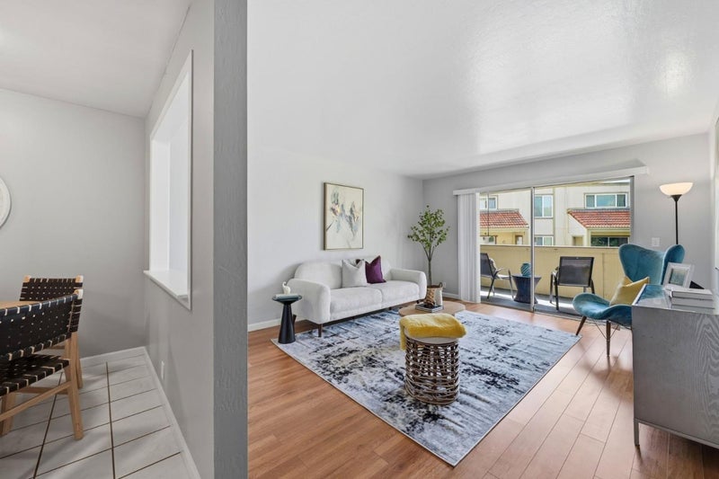 1510 E Street 23