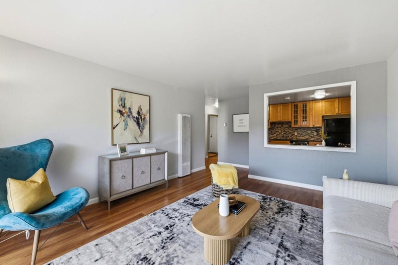 1510 E Street 23