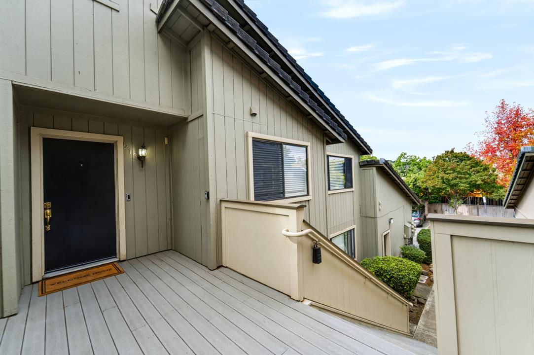 213 Del Monte Lane