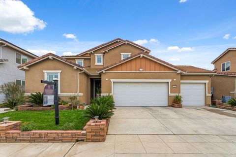 Photo of 6349 W Acacia Avenue, FRESNO, CA 93723 (MLS # ML82029997)