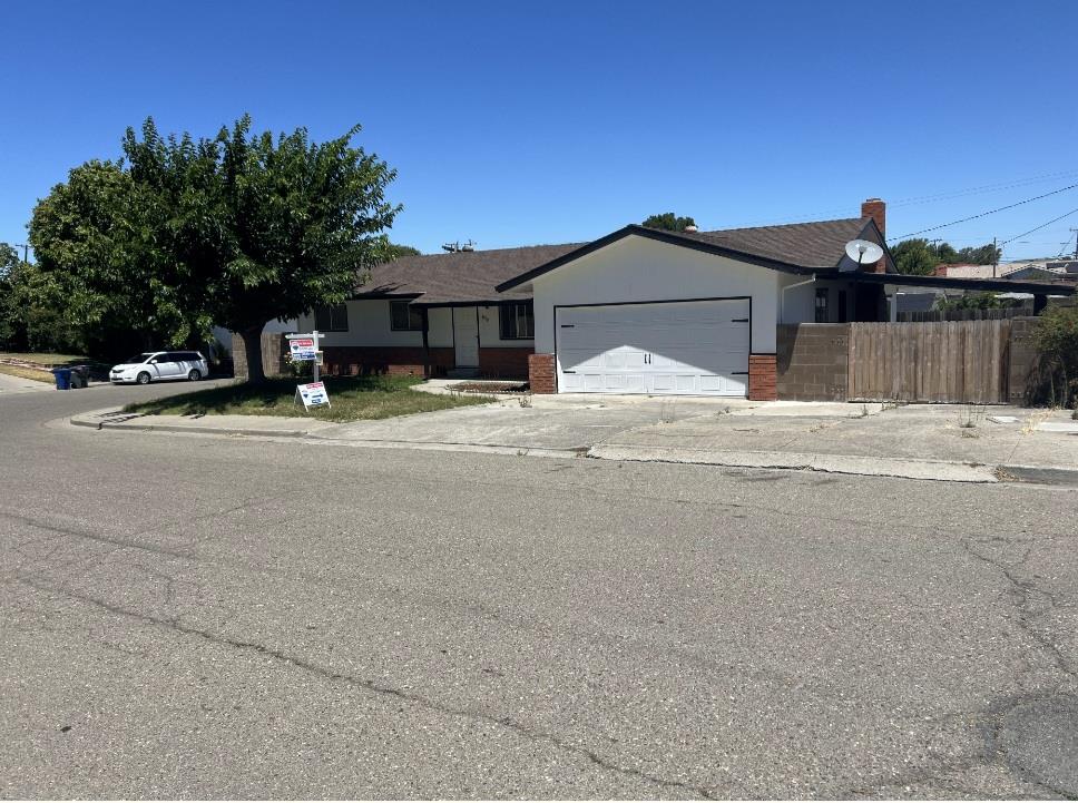 830 Morgan Lane
