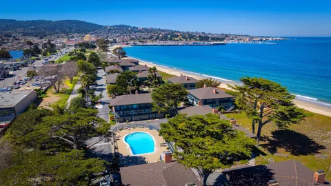 37 La Playa Street Unit 37, Monterey, CA 93940 - #: ML82040694