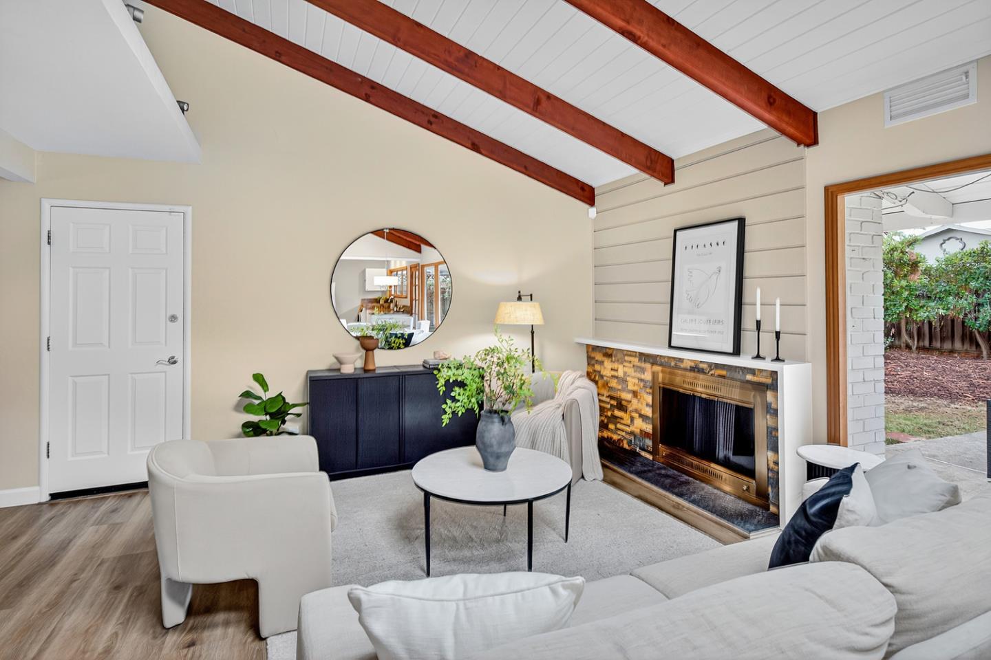 1159 Solana Drive