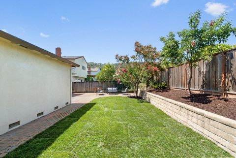Tiny photo for 808 Glenside Drive, SAN JOSE, CA 95123 (MLS # ML82053769)