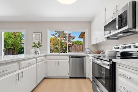 Tiny photo for 808 Glenside Drive, SAN JOSE, CA 95123 (MLS # ML82053769)