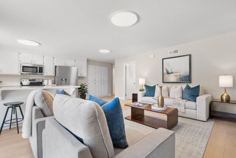 Tiny photo for 808 Glenside Drive, SAN JOSE, CA 95123 (MLS # ML82053769)