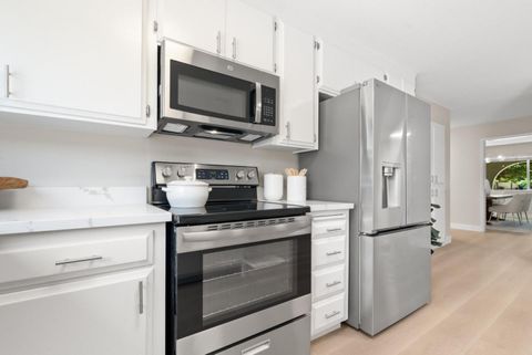 Tiny photo for 808 Glenside Drive, SAN JOSE, CA 95123 (MLS # ML82053769)