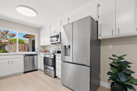 Tiny photo for 808 Glenside Drive, SAN JOSE, CA 95123 (MLS # ML82053769)