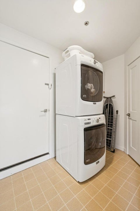 Tiny photo for 911 Cowper Street, PALO ALTO, CA 94301 (MLS # ML82061640)