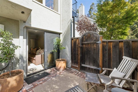 Tiny photo for 911 Cowper Street, PALO ALTO, CA 94301 (MLS # ML82061640)