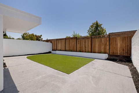 Tiny photo for 1022 E Evelyn Avenue, Sunnyvale, CA 94086 (MLS # ML82057644)