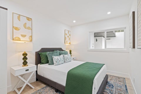 Tiny photo for 1022 E Evelyn Avenue, Sunnyvale, CA 94086 (MLS # ML82057644)