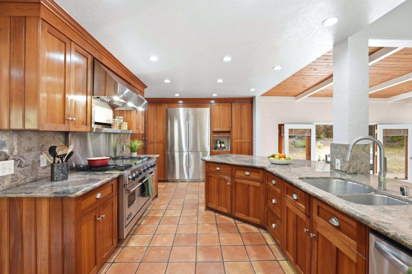 49 Frisch Road