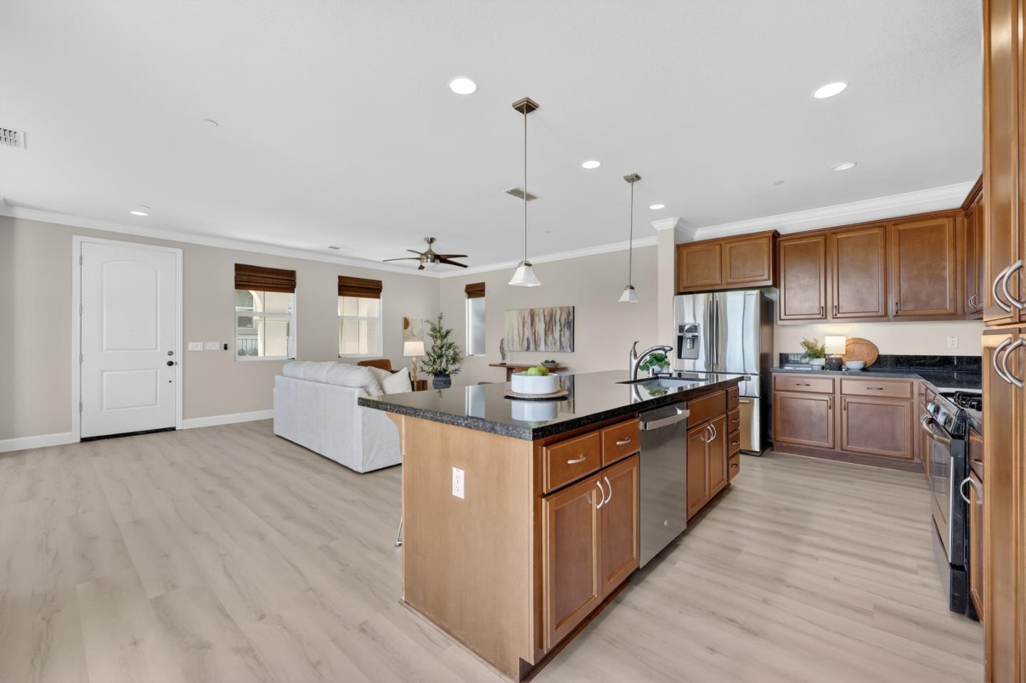 1611 Bonanza Lane