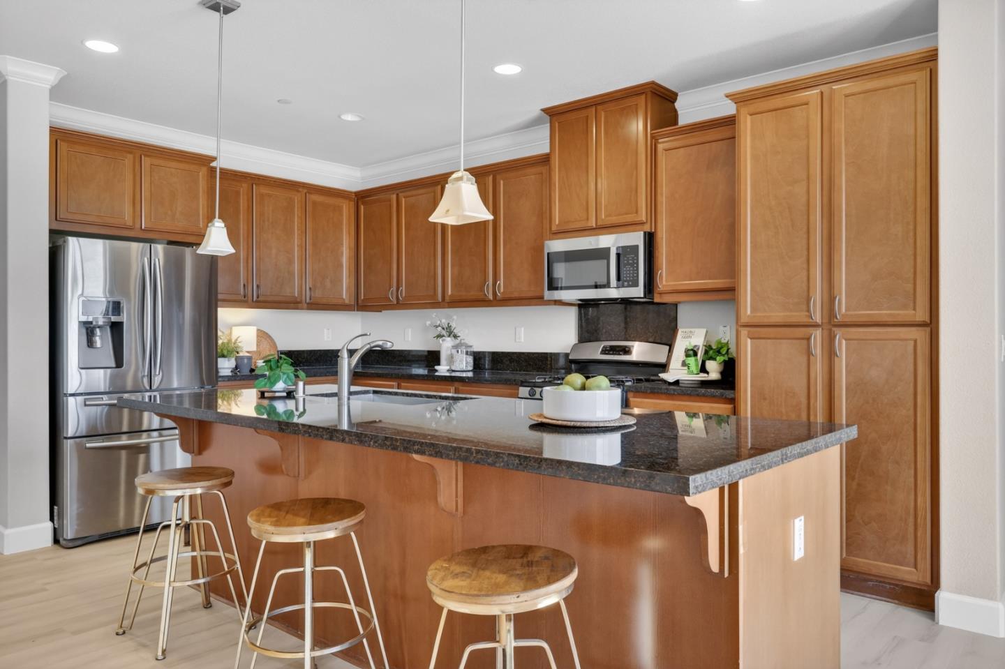 1611 Bonanza Lane