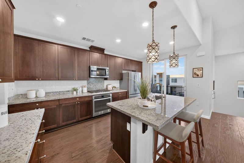 3077 Valley Of Hearts Delight Place 6