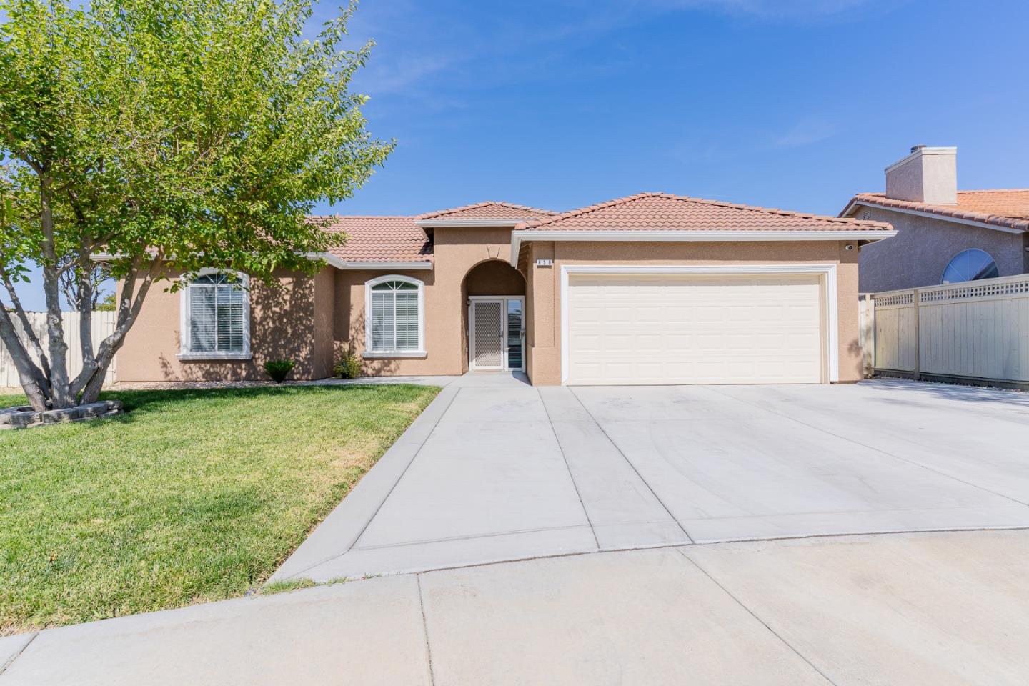 656 Grape Court